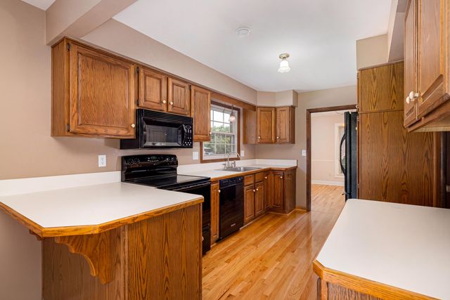 41826 Sunnydale Lane, Northville Twp, MI 48168