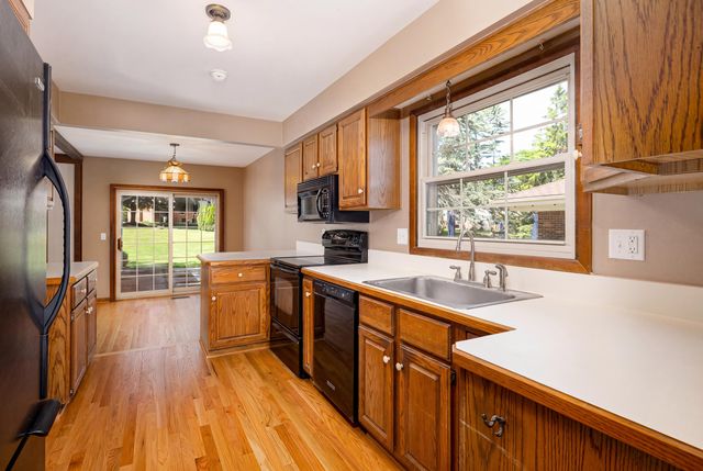 41826 Sunnydale Lane, Northville Twp, MI 48168