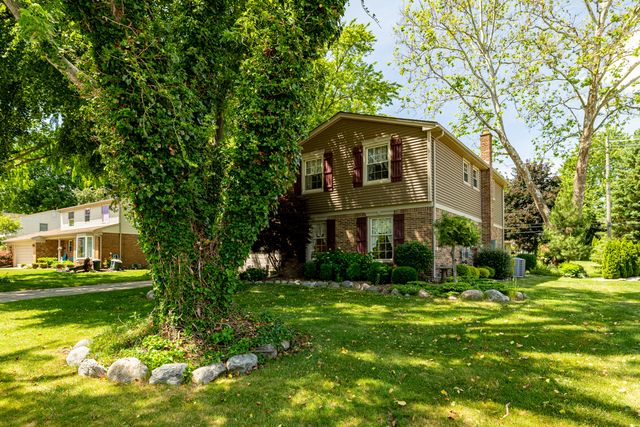 41826 Sunnydale Lane, Northville Twp, MI 48168