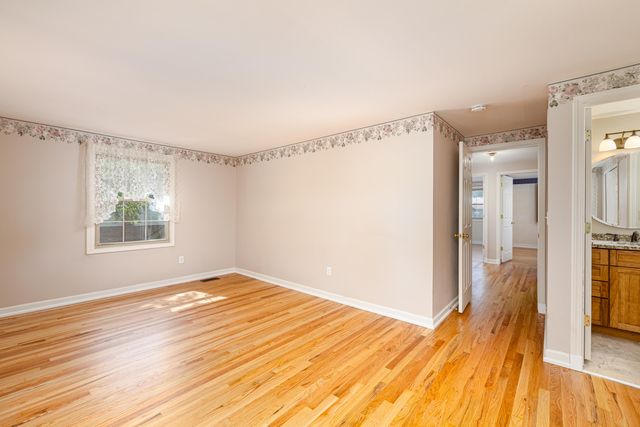 41826 Sunnydale Lane, Northville Twp, MI 48168