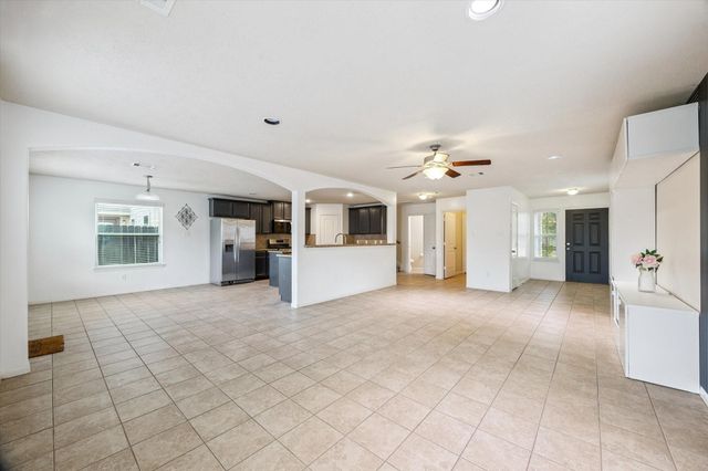 11718 Red Hummingbird Drive, Houston, TX 77047
