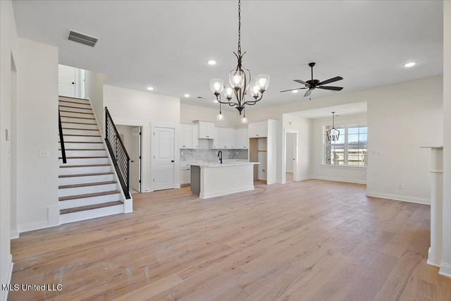 763 W Quitman Court, Nesbit, MS 38651