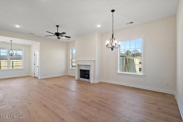 763 W Quitman Court, Nesbit, MS 38651