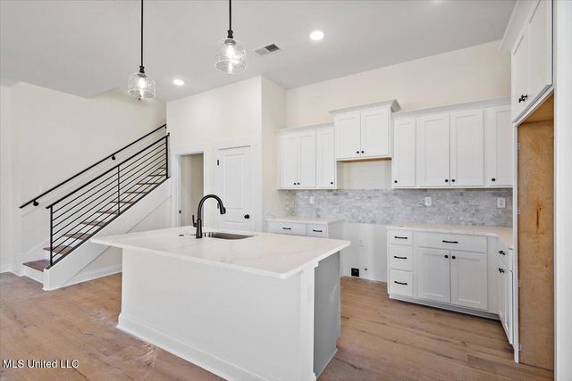 763 W Quitman Court, Nesbit, MS 38651