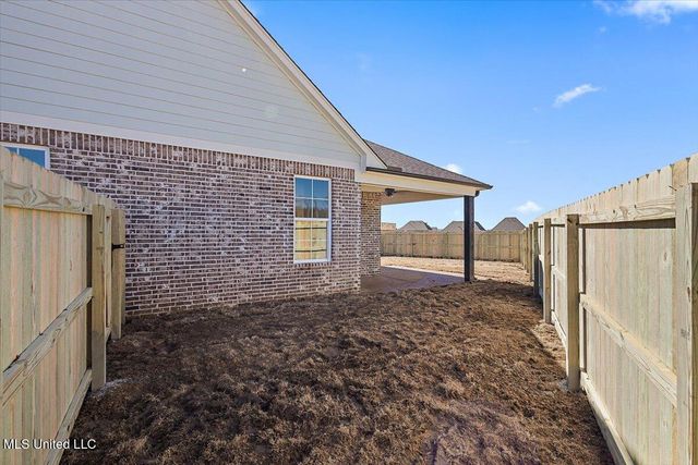 763 W Quitman Court, Nesbit, MS 38651