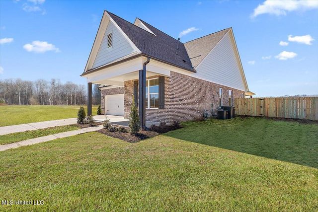 763 W Quitman Court, Nesbit, MS 38651