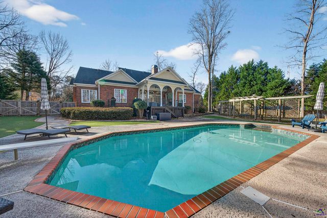 105 Bradford Drive, Macon, GA 31210