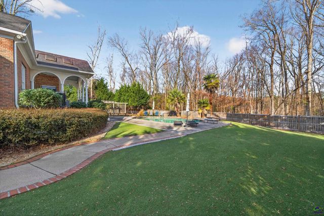 105 Bradford Drive, Macon, GA 31210