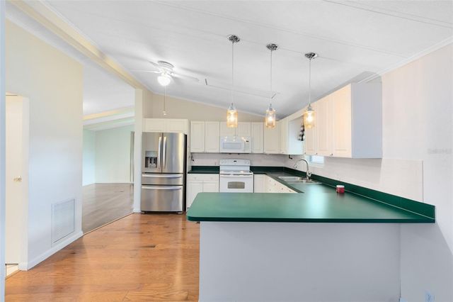 2054 BRADLEY DRIVE, St Cloud, FL 34771