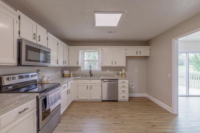 1306 Mcintire Road, Rock Spring, GA 30739