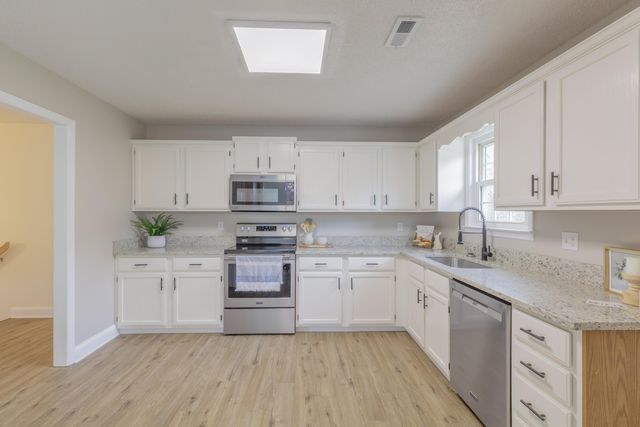 1306 Mcintire Road, Rock Spring, GA 30739