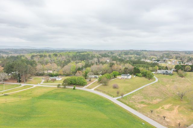 1306 Mcintire Road, Rock Spring, GA 30739