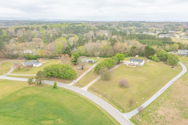 1306 Mcintire Road, Rock Spring, GA 30739