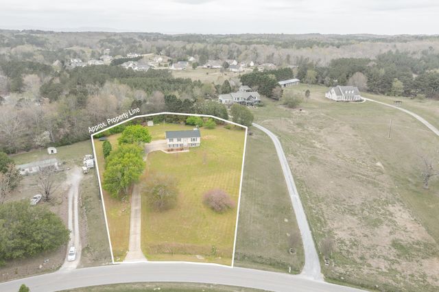 1306 Mcintire Road, Rock Spring, GA 30739
