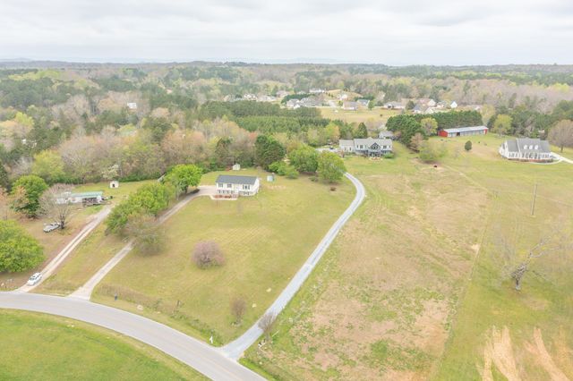 1306 Mcintire Road, Rock Spring, GA 30739