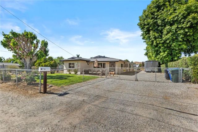 32744 Texas, Yucaipa, CA 92399