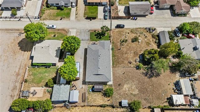 32744 Texas, Yucaipa, CA 92399