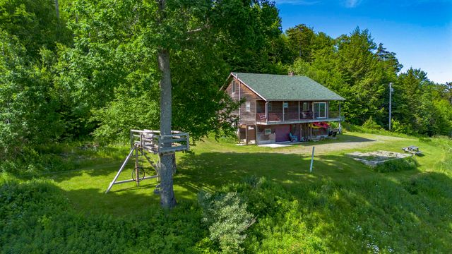 216 Ghastly Job Way, Wilmington, VT 05363
