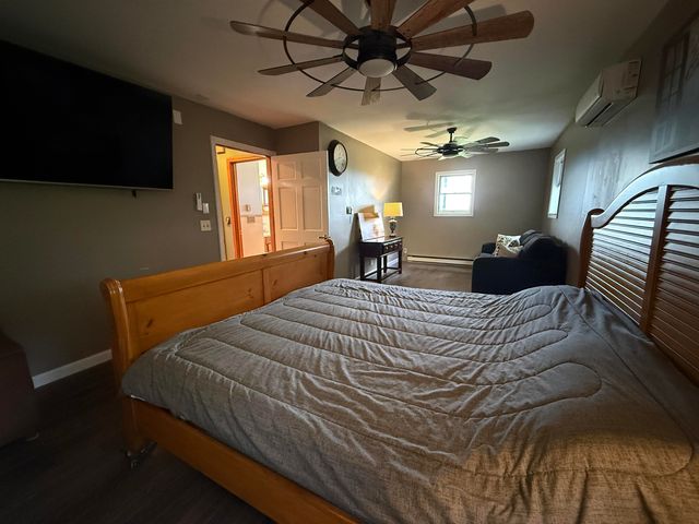 216 Ghastly Job Way, Wilmington, VT 05363
