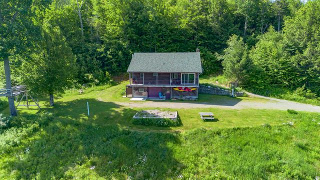 216 Ghastly Job Way, Wilmington, VT 05363