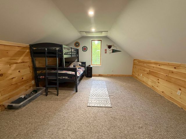 216 Ghastly Job Way, Wilmington, VT 05363