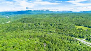 216 Ghastly Job Way, Wilmington, VT 05363