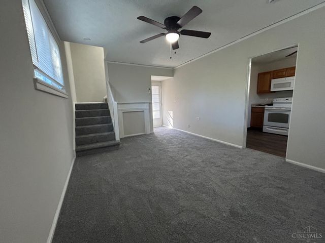 6 Chalmers Court, Greenhills, OH 45218