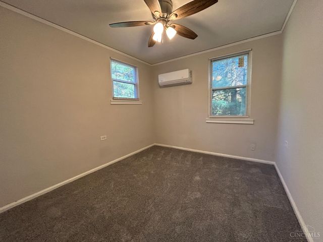 6 Chalmers Court, Greenhills, OH 45218