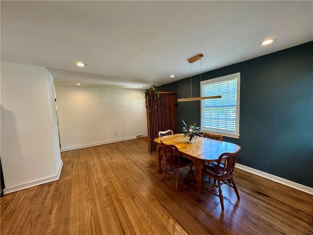 1909 Lisbon Drive SW, Atlanta, GA 30310