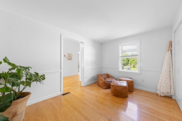 2 Sanborn Road, Hampton Falls, NH 03844