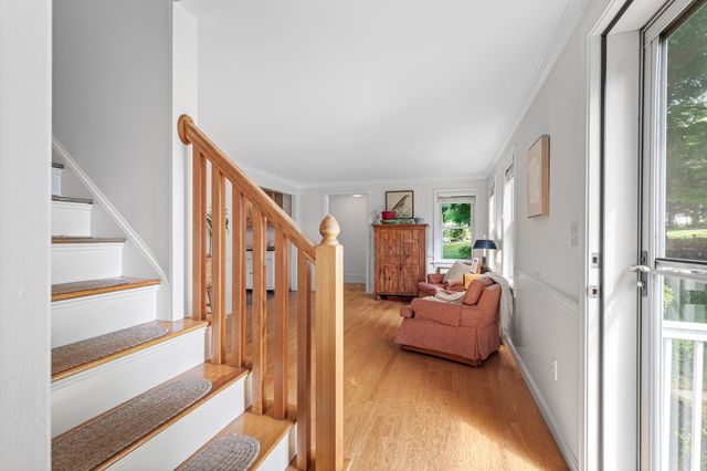 2 Sanborn Road, Hampton Falls, NH 03844