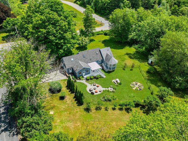 2 Sanborn Road, Hampton Falls, NH 03844