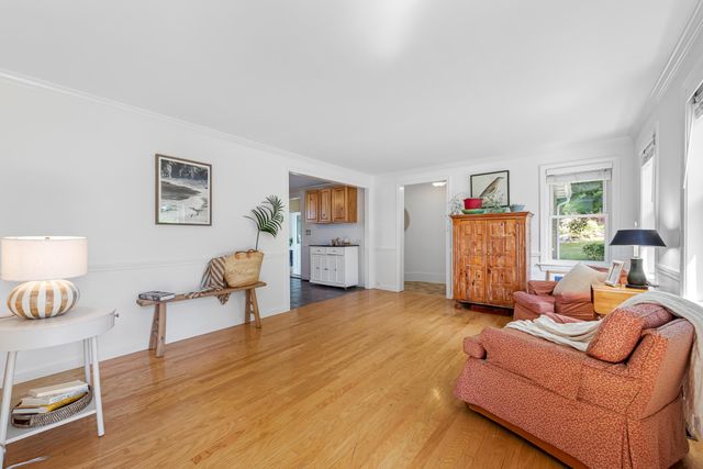 2 Sanborn Road, Hampton Falls, NH 03844