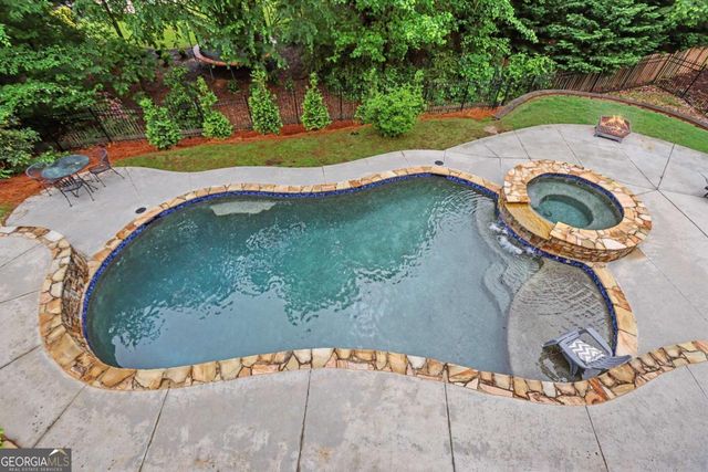 2192 Floral Ridge Drive, Dacula, GA 30019
