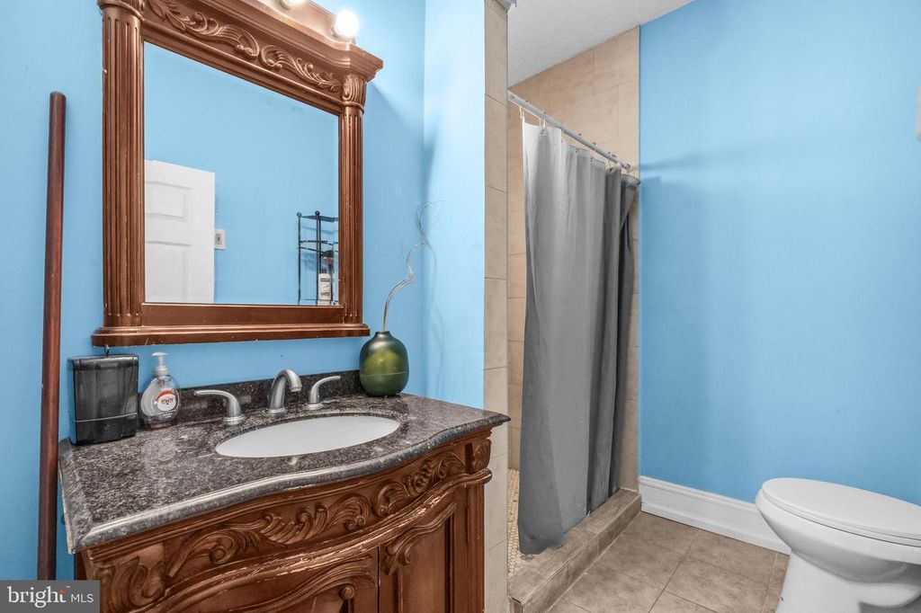 Image 13 of property listing at 201 MAIN ST, Laurel, MD 20707