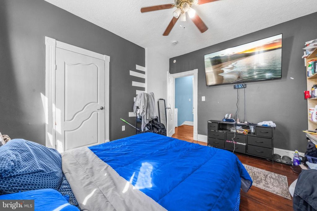 Image 14 of property listing at 201 MAIN ST, Laurel, MD 20707