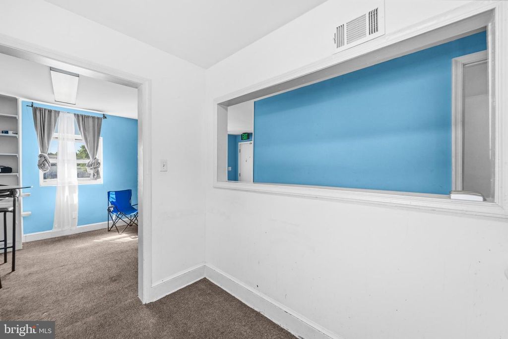 Image 17 of property listing at 201 MAIN ST, Laurel, MD 20707
