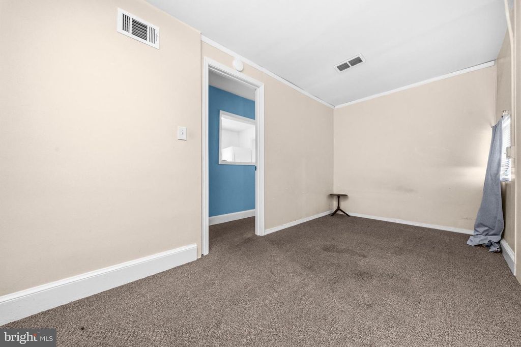 Image 20 of property listing at 201 MAIN ST, Laurel, MD 20707
