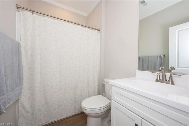 438 Fernwood Drive, Yadkinville, NC 27055