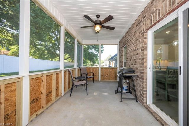438 Fernwood Drive, Yadkinville, NC 27055