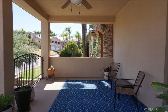 22142 Hoofbeat, Canyon Lake, CA 92587