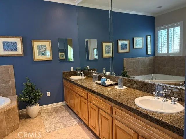 22142 Hoofbeat, Canyon Lake, CA 92587