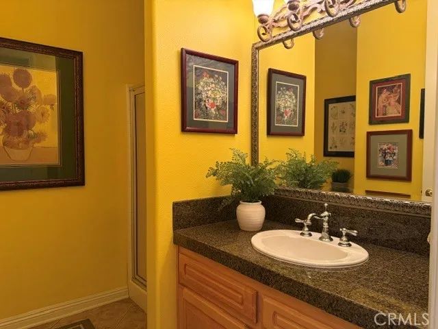 22142 Hoofbeat, Canyon Lake, CA 92587
