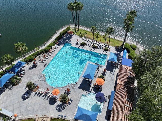 22142 Hoofbeat, Canyon Lake, CA 92587