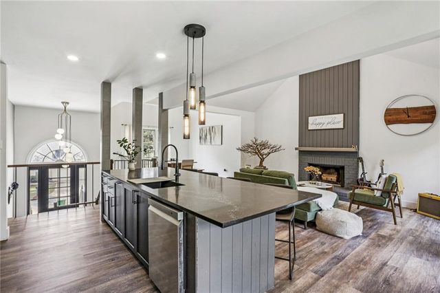 4368 Oakleaf Cove, Decatur, GA 30034