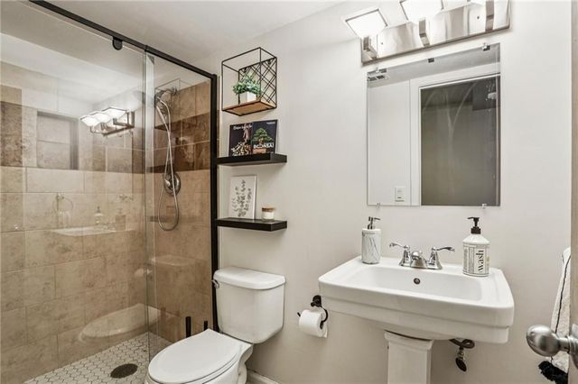 4368 Oakleaf Cove, Decatur, GA 30034