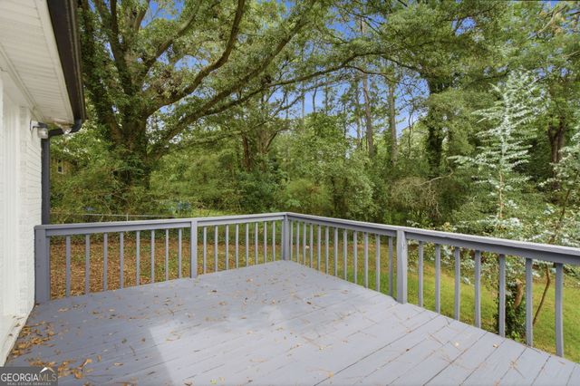 1402 Midlawn Drive, Decatur, GA 30032