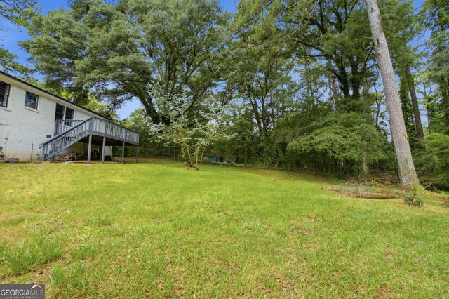 1402 Midlawn Drive, Decatur, GA 30032
