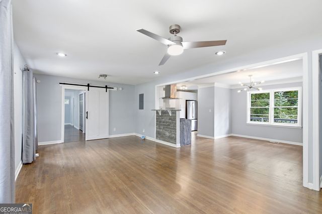 1402 Midlawn Drive, Decatur, GA 30032
