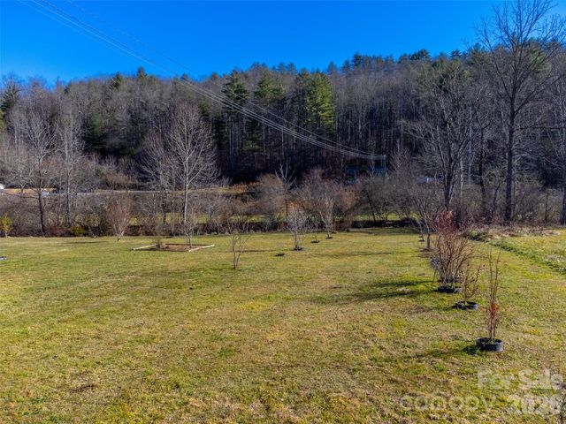 7581 Hwy 441 Highway S, Sylva, NC 28779